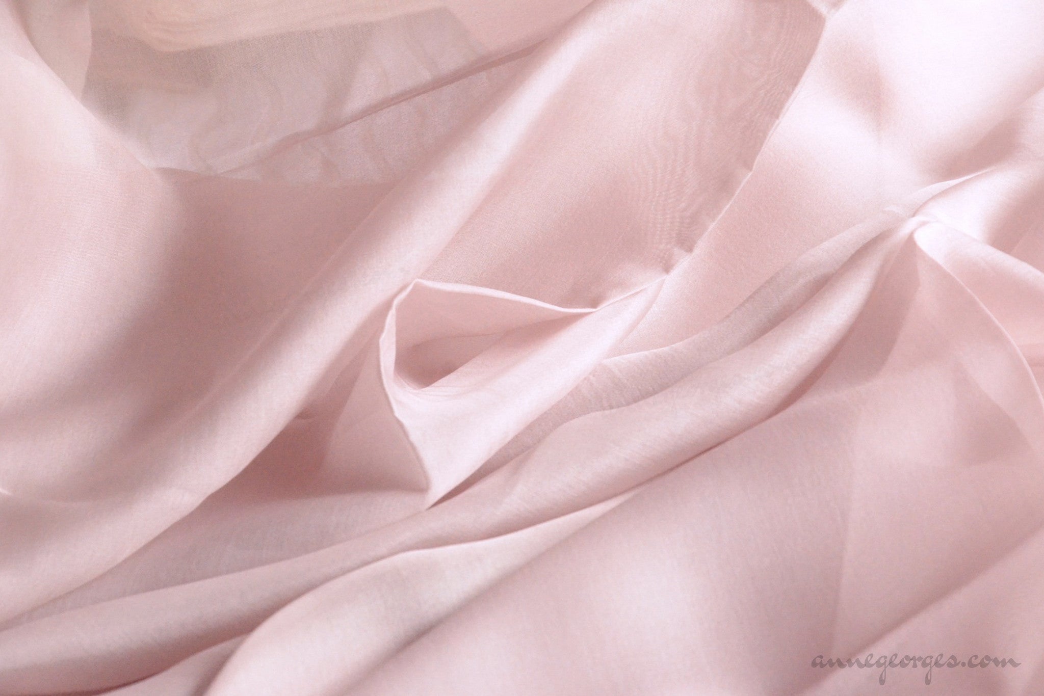 Buy Dusty Rose Velvet Fabric by 1/2 a Yard Dusty Pink Velvet Online in  India 