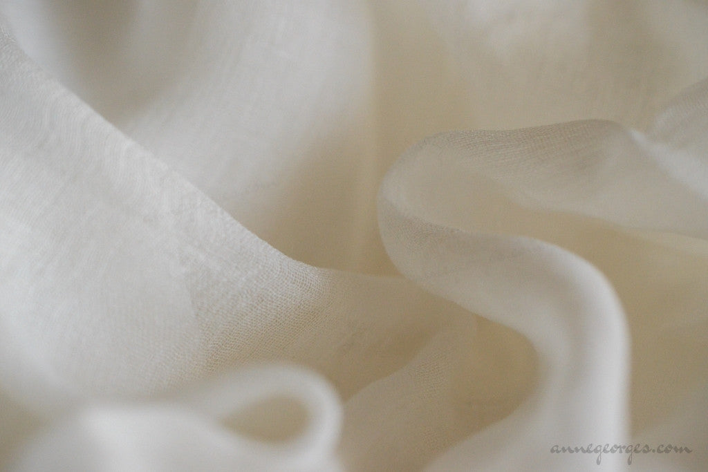 Handwoven Modal+Silk Gauze - NATURAL BLENDS ( Modal+Silk Gauze, Unbleached  Dyeable )